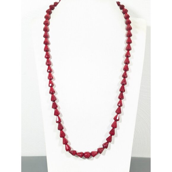Vintage Red Faceted Glass Teardrop Beaded Strand Necklace 22" MCM - Picture 1 of 8